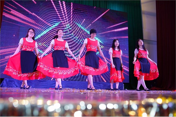 ALL AROUND THE WORLD 2018