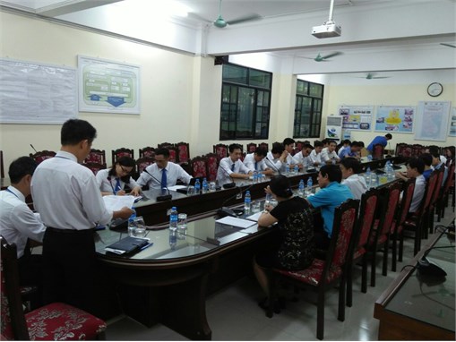 Hội nghị công chức viên chức năm học 2017 – 2018 của TT Việt Nhật