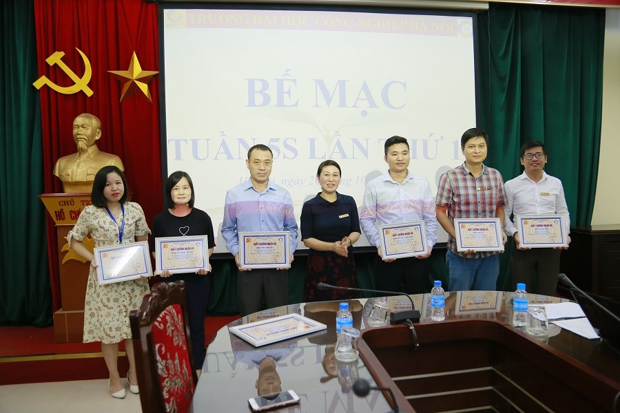 Tuần 5S lần thứ 16 với chủ đề: “5S với hoạt động hướng tới lễ kỷ niệm 120 năm truyền thống Nhà trường”