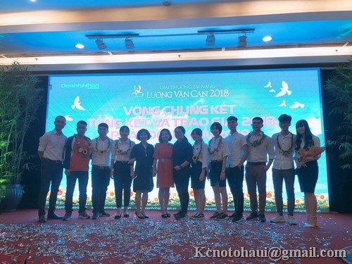 Sinh viên khoa công nghệ ô tô xuất đạt quán quân trong cuộc thi “Giải thưởng tài năng Lương Văn Can 2018”