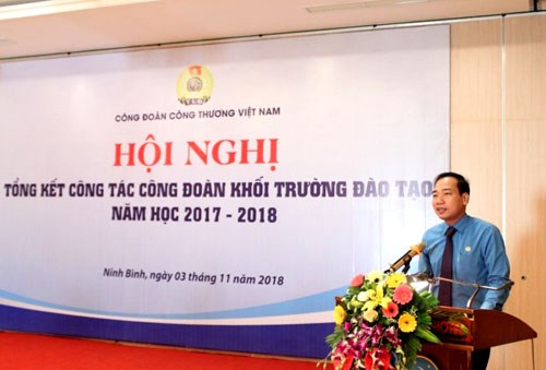 Công đoàn Trường Đại học Công nghiệp Hà Nội nhận Bằng khen toàn diện của Tổng Liên đoàn lao động Việt Nam