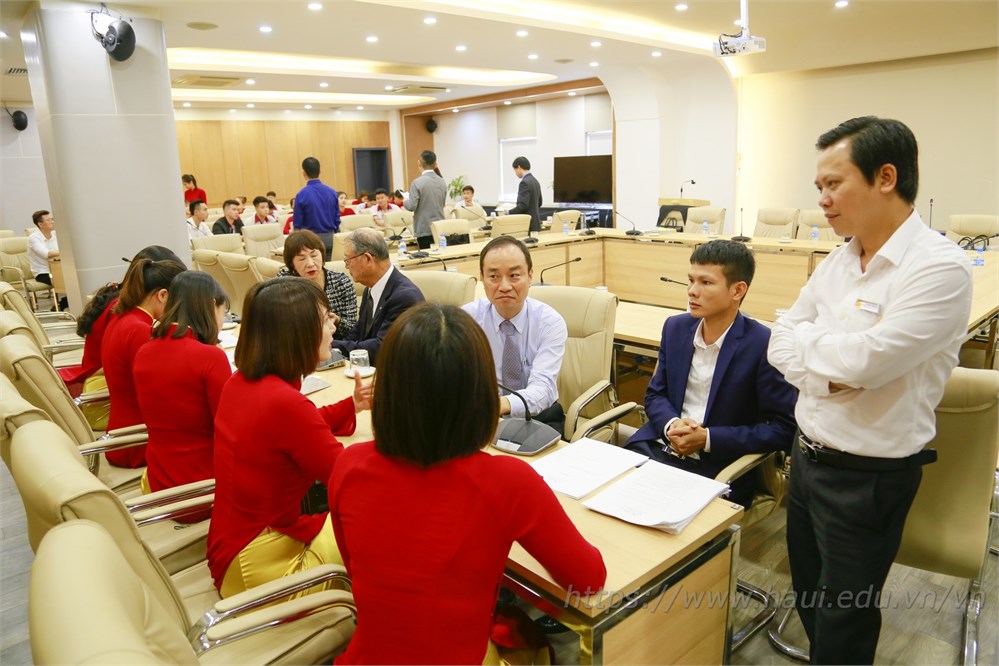 Nghiệp đoàn khách sạn Nhật Bản thăm và làm việc với Trường Đại học Công nghiệp Hà Nội