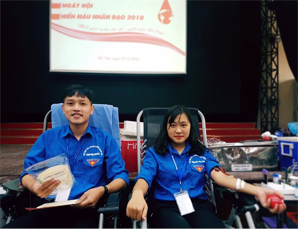 ĐVTN nhà trường hiến tặng 1579 đơn vị máu tại Ngày hội Hiến máu nhân đạo năm 2018