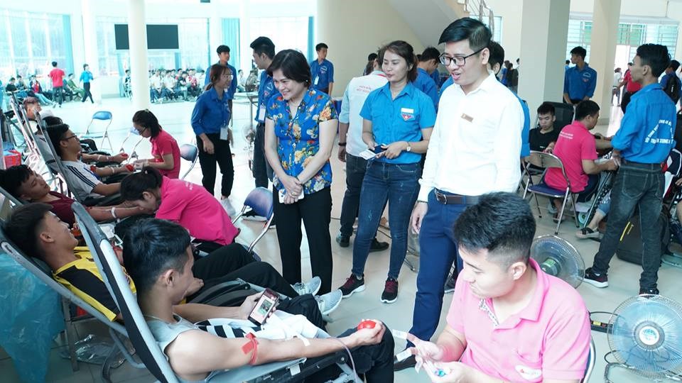 ĐVTN nhà trường hiến tặng 1579 đơn vị máu tại Ngày hội Hiến máu nhân đạo năm 2018