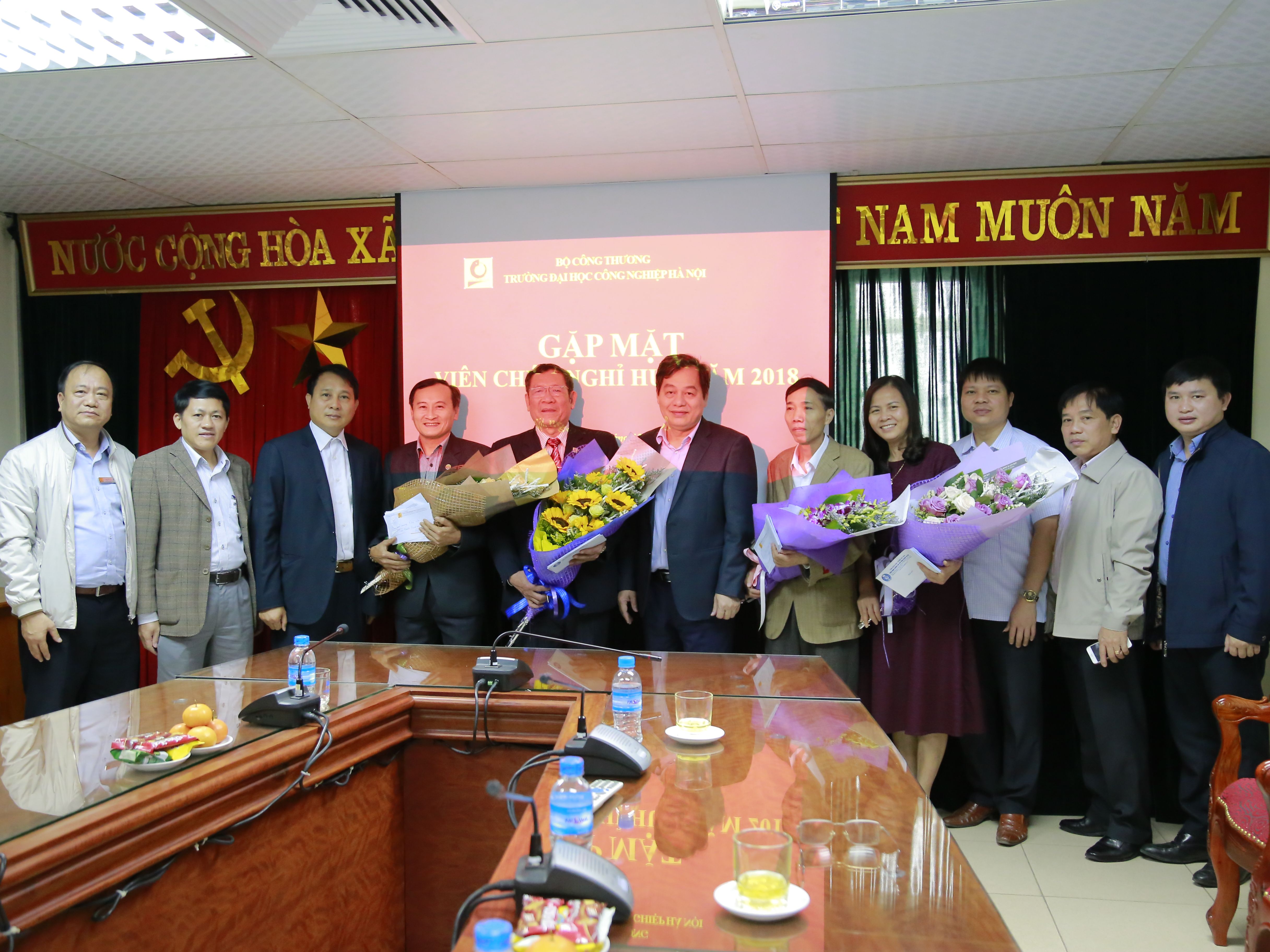 Gặp mặt viên chức nghỉ hưu năm 2018