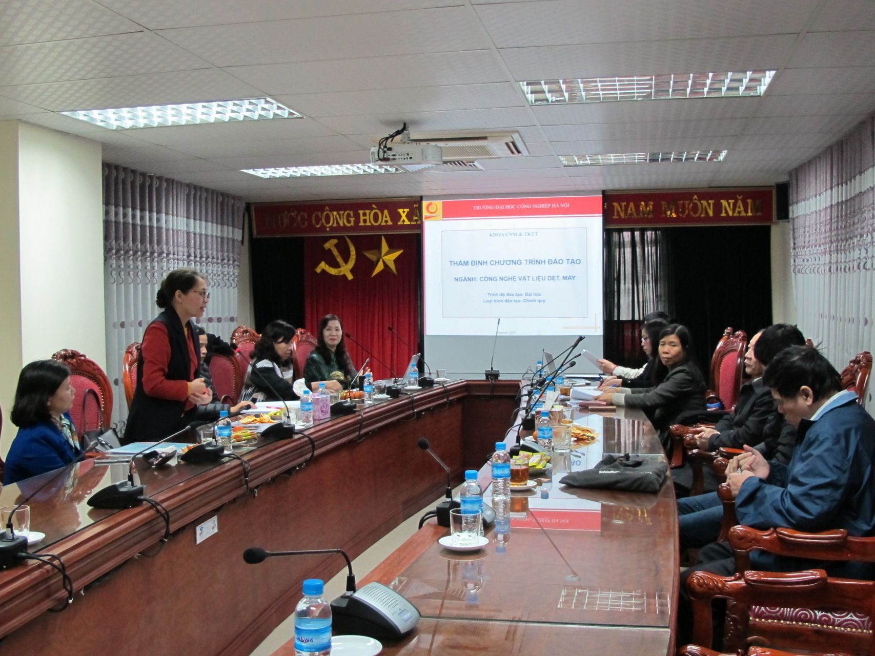 Trường Đại học Công nghiệp Hà Nội mở ngành đào tạo mới: Công nghệ vật liệu dệt, may