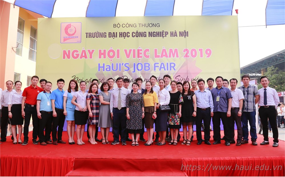 NGÀY HỘI VIỆC LÀM