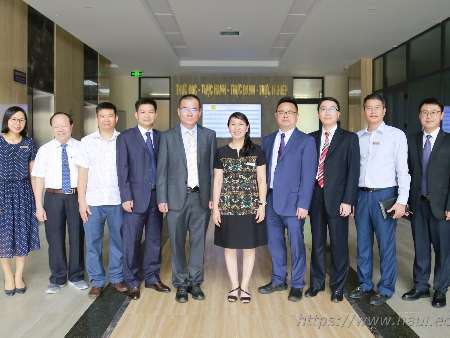 Guangxi University of Science and Technology, China paid a working visit to Hanoi University of Industry