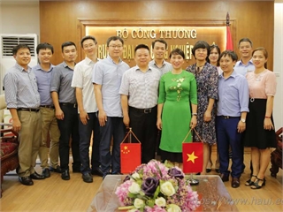 Delegation of Hunan University, China paid a working visit to Hanoi University of Industry