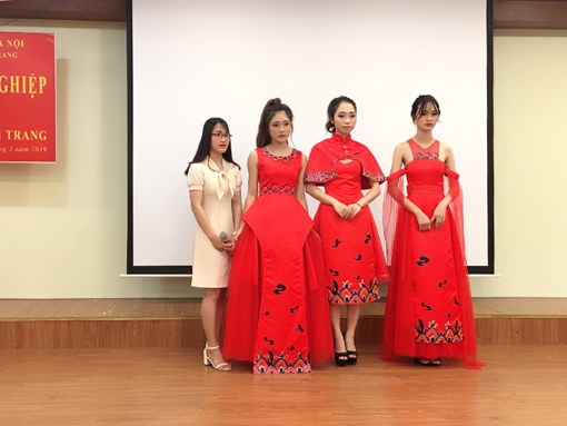 LỄ BẢO VỆ ĐỒ ÁN TỐT NGHIỆP