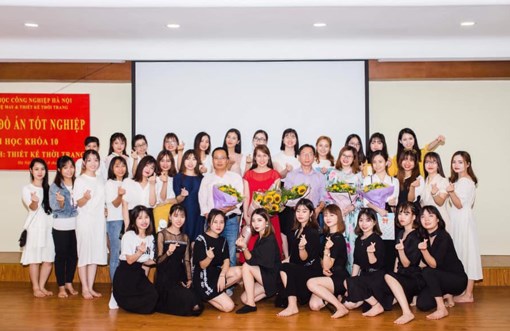 LỄ BẢO VỆ ĐỒ ÁN TỐT NGHIỆP