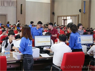 7.000 thí sinh hoàn thành thủ tục xác nhận nhập học tại trường Đại học Công nghiệp Hà Nội