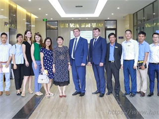 Trường Đại học Công nghiệp Hà Nội làm việc với đoàn công tác các trường Đại học của Liên Bang Nga