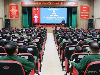 Trường Đại học Công nghiệp Hà Nội khai giảng Lớp bồi dưỡng kiến thức Quốc phòng và An ninh cho đối tượng 4
