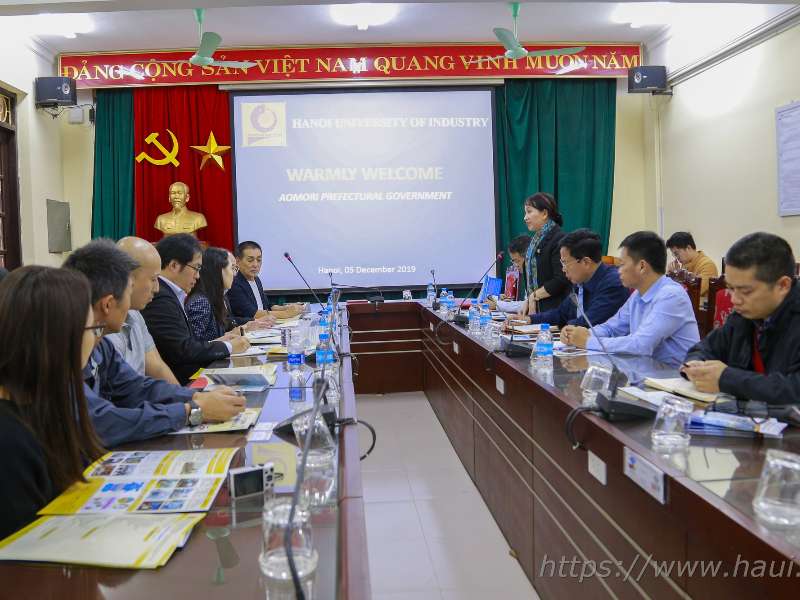 Hanoi University of Industry welcomes a delegation from Aomori prefectural government, Japan