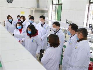 Đại học Công nghiệp Hà Nội sản xuất dung dịch phòng chống vi-rút Corona, phát miễn phí cho cán bộ, giảng viên và 30.000 học viên, sinh viên