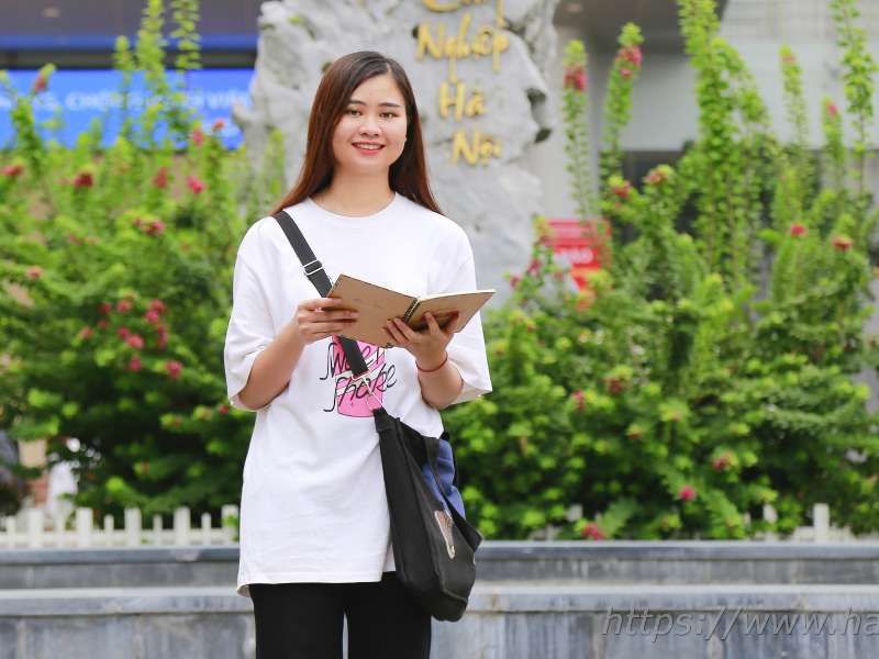 Nữ sinh đam mê ngành Công nghệ kỹ thuật ô tô, thành viên tham dự kỳ thi Kỹ năng nghề quốc gia 2020