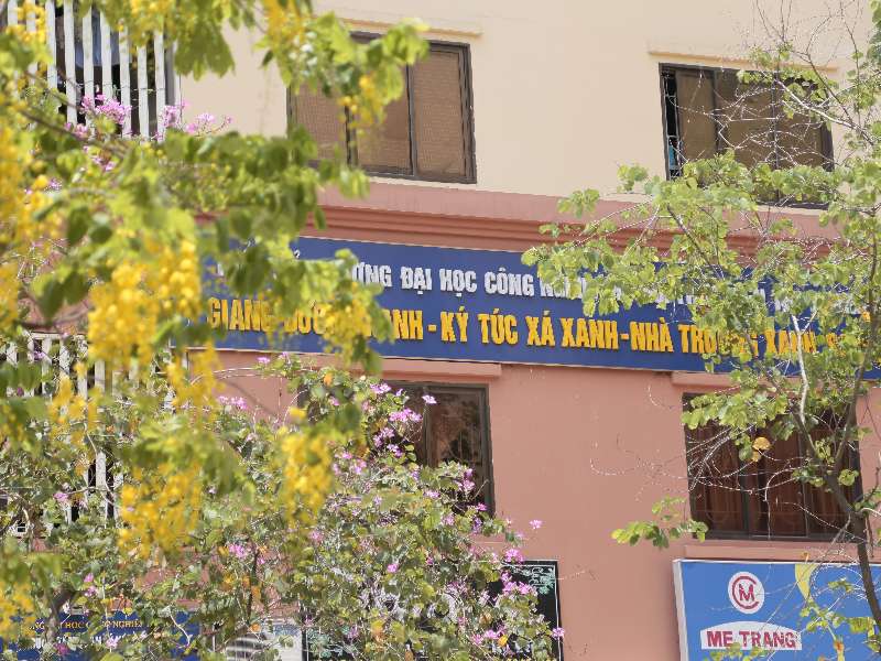 Ký túc xá Đại học Công nghiệp Hà Nội chào đón các bạn sinh viên