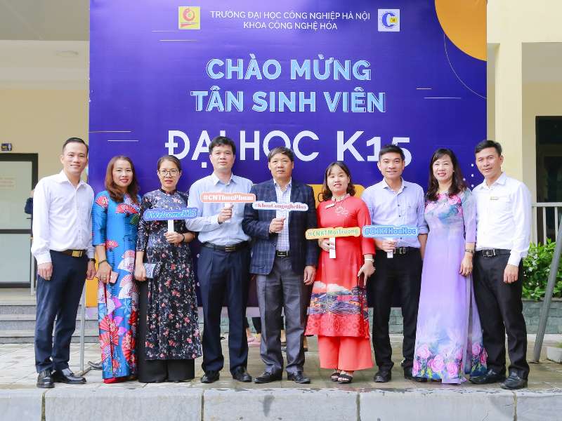 Over 7,000 freshmen join Hanoi University of Industry