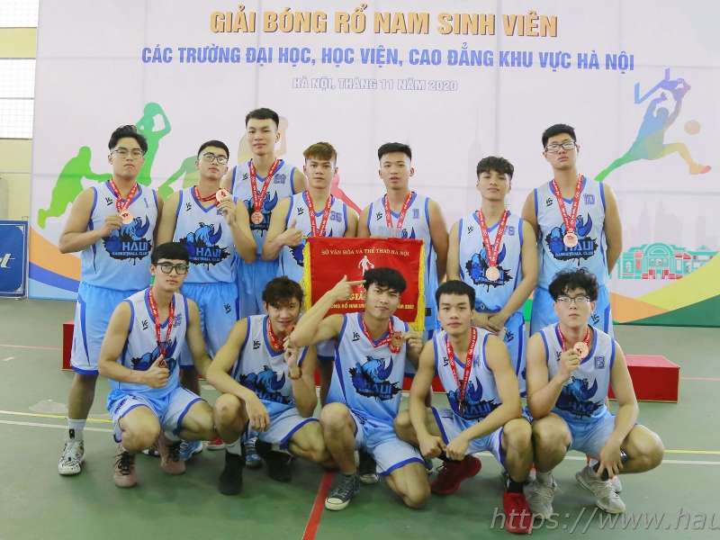 HaUI ranks third in Hanoi Men's Basketball League 2020