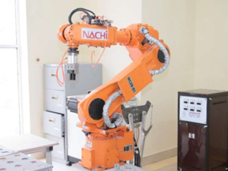 Ngành Robot và Trí tuệ nhân tạo - Xu hướng Cách mạng Công nghiệp 4.0