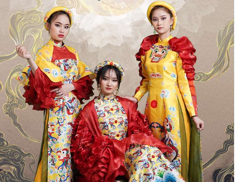 Successful online graduation project defense by students of Bachelor of Fashion Design