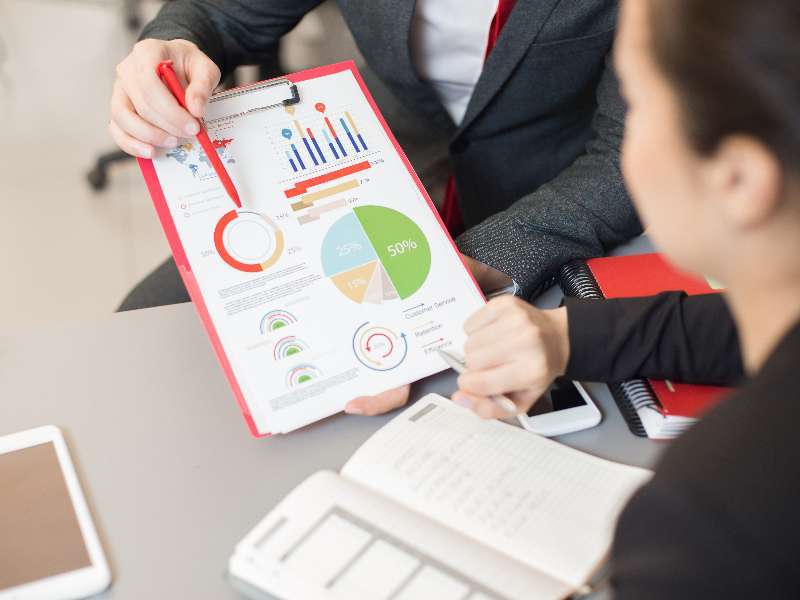 The future of Business Data Analytics in the Digital Age