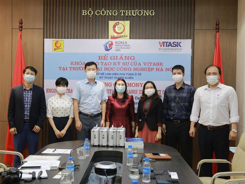 Closing ceremony of the engineer training course of the VITASK Project