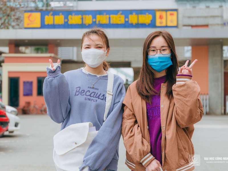 HaUI lectures and students are excited to be back at school