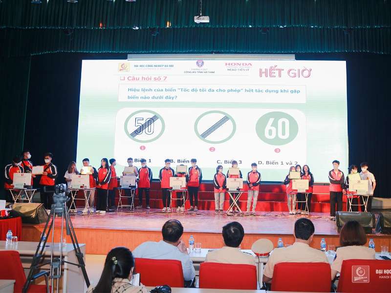 The program of learning Law on Road Traffic and motorcycle riding skills for HaUI students