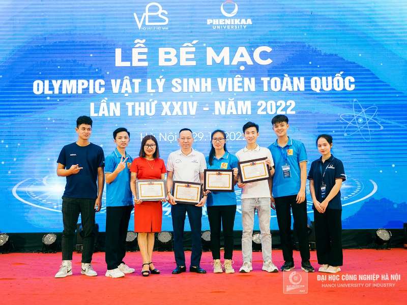 Hanoi University of Industry win the Second prize in the overall rankings in the National Student Physics Olympiad in 2022