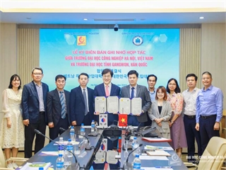 Hanoi University of Industry signed a cooperation agreement with Gangwon State University, Korea