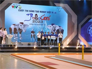 [Tạp chí Sở hữu trí tuệ và Sáng tạo] Robocon Việt Nam 2023: Đại học Công nghiệp Hà Nội đăng quang ngôi vô địch