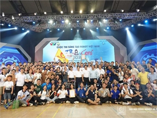 [Báo Đại biểu Nhân dân] Trường Đại học Công nghiệp Hà Nội vô địch cuộc thi Robocon Việt Nam 2023