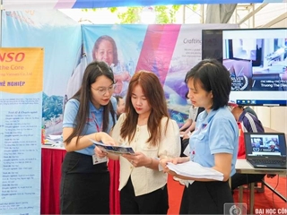 [ Pháp luật Việt Nam] 83 doanh nghiệp có mặt tại Ngày hội việc làm của Đại học Công nghiệp Hà Nội