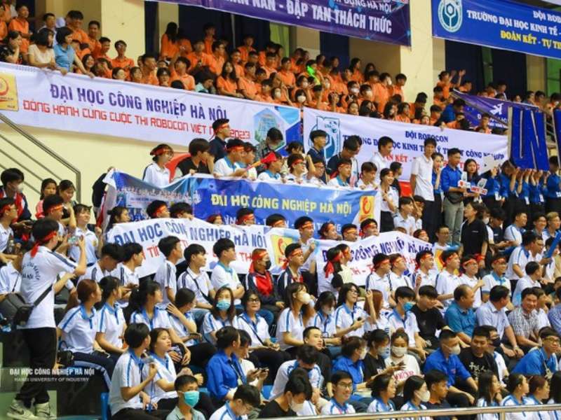 Dự báo điểm chuẩn Trường ĐH Thương mại, ĐH Công nghiệp Hà Nội năm 2023