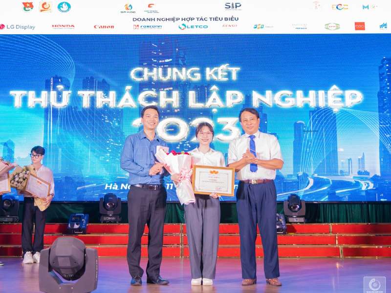 The "Careers Challenge 2023" contest: Nurturing HaUI Students' career dreams