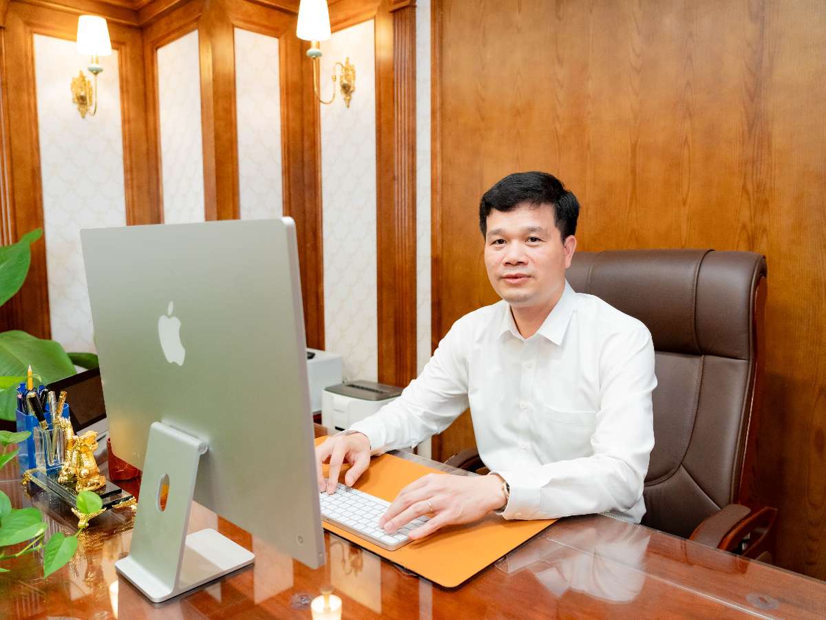 Thông điệp từ Hiệu trưởng gửi tân sinh viên nhân dịp năm học mới 2023 - 2024