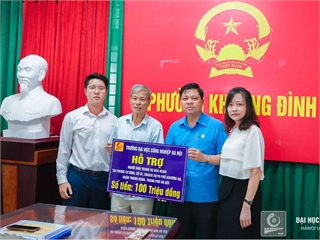Hanoi University of Industry joins hands to support Hanoi fire victims