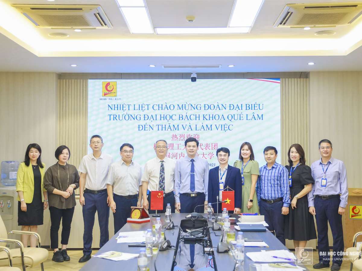 Expanding the cooperation between HaUI - GUT in education and research