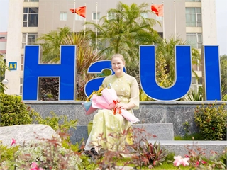 Embracing Vietnamese Culture: Nele's Journey as a Volunteer at HaUI