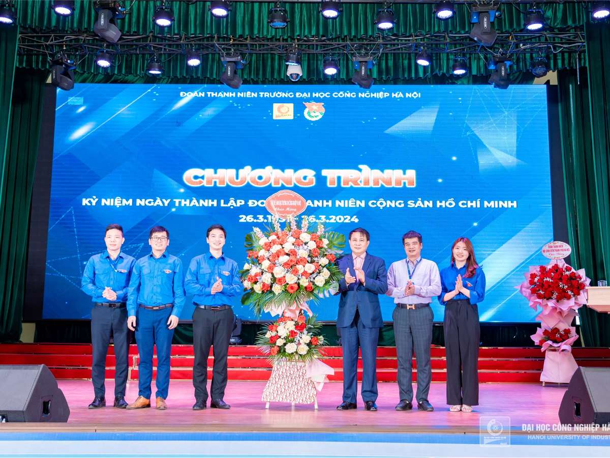 HaUI celebrates the 93rd anniversary of the establishment of the Ho Chi Minh Communist Youth Union