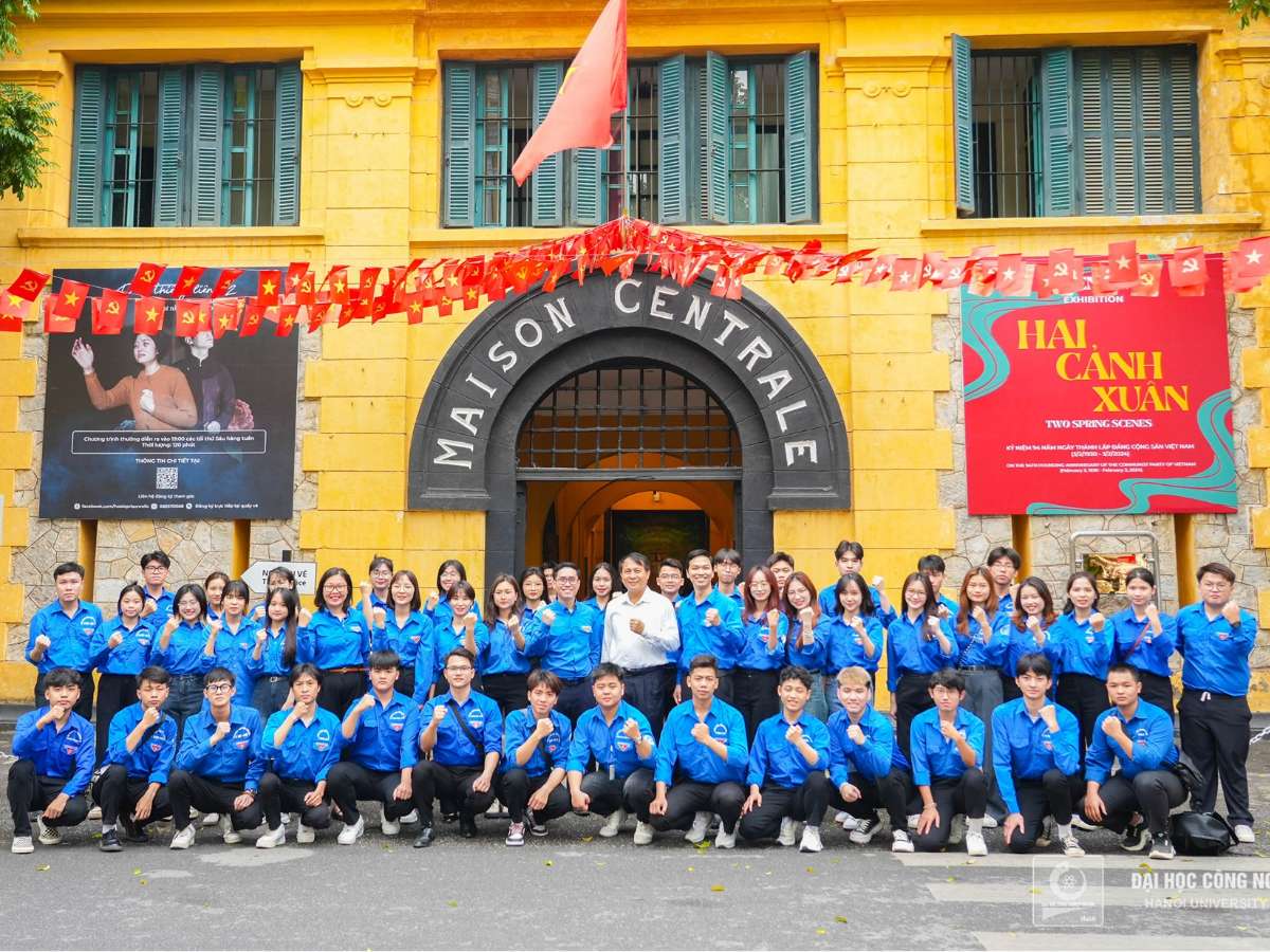 The gratitude journey of HaUI's students